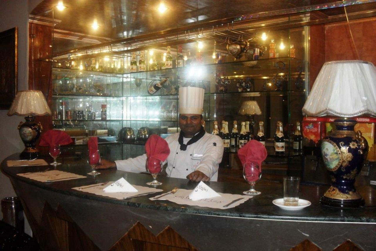 Hotel Crown Plaza Lahore Extérieur photo